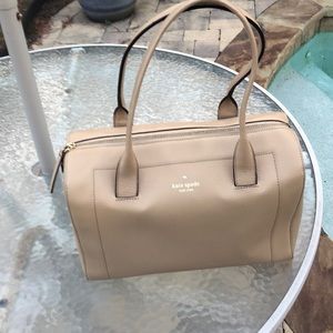 Kate Spade ♠️ perfect tan handle purse!!